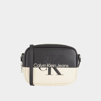 Calvin Klein Camera Bag Hero - 2530