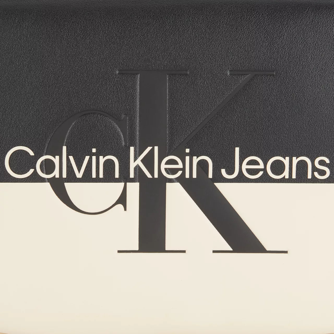 Calvin Klein Camera Bag Hero - 2530