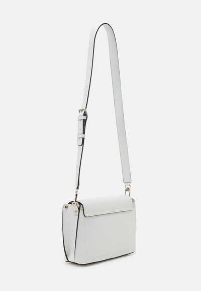 Guess Meridian Shoulder - 2617